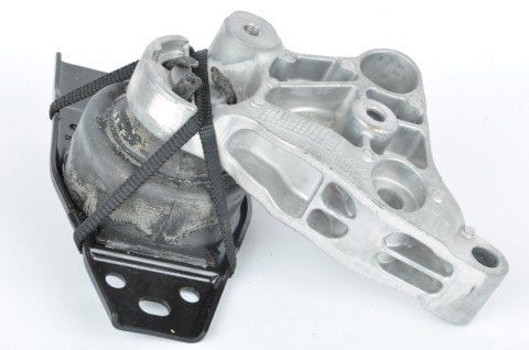 Sağ Üst Motor Takozu Latitude 2.0Dci M9R 112100049R