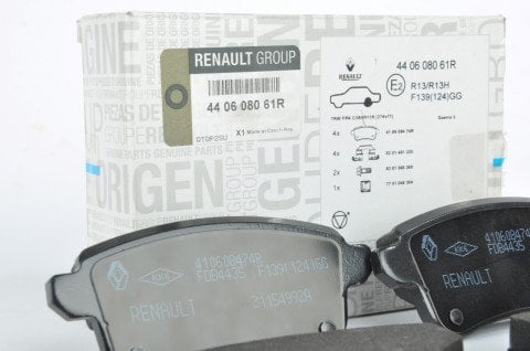 Arka Fren Balata Takımı Otomatik El Frenli Tip Scenic 3 Megane 3 Megane 4 440608061R