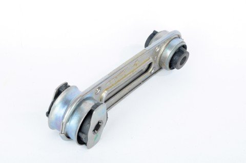 Laguna 2 1.6 1.8 2.0 16V Arka Motor Takozu 8200000002
