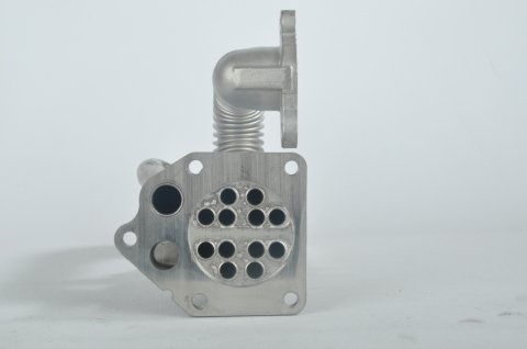 Egr Soğutucusu Vanası Megane 3 Fluence  Dacia Logan 147357493R 147350718R 8200446882