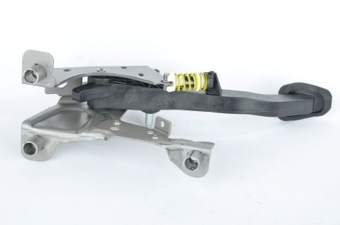 Megane 4 Debriyaj Pedalı 465033065R