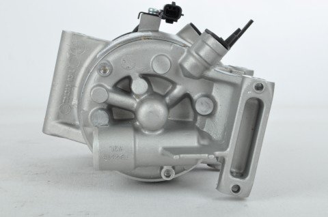Klima Kompresörü Yeni Symbol Logan Mcv Sandero 2 Duster 926005154R