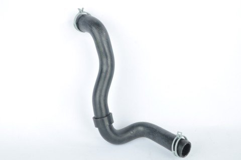 Clio 4 Sandero Duster Lodgy Dokker Radyatör Üst Hortumu 215012683R 215014119R 215014208R