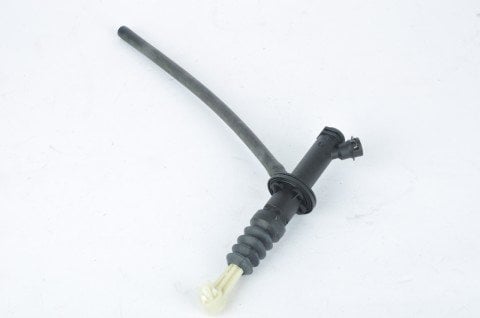 Megane 3 Fluence 5 İleri Hidrolik Debriyaj Üst Merkezi Silindiri 306108010R 306107195R