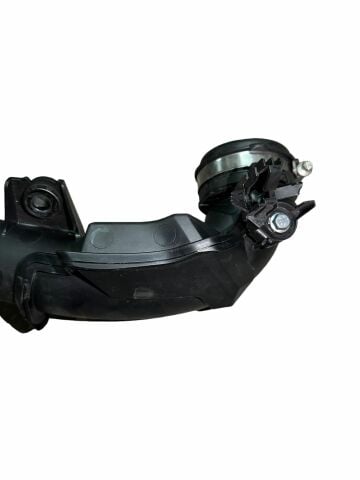 Hava Filtre Hortumu Clio 5 165750995R